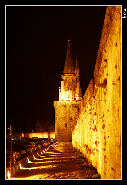 Tour de la Lanterne et son rempart